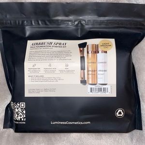 Luminess air brush foundation